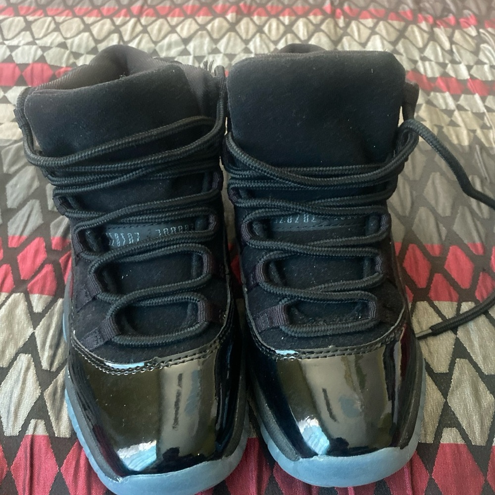 Jordan 11 retro cap and gown.